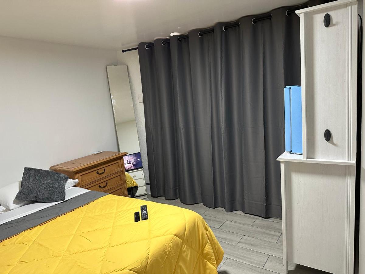 Serene Full Bed Near Dolphin Mall/Fiu Apartman Miami Kültér fotó